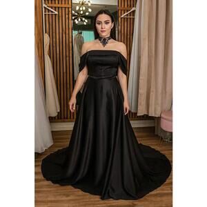 Off-the-Shoulder Satin Gown – Modern A-line Bridesmaid or Wedding Dress Sz 14